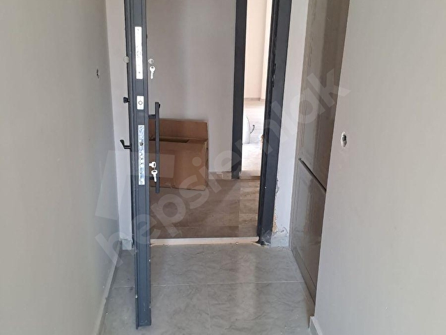 TRAMVAY DİBİNDE KREDİYE UYG1+1 70M2ASANSÖRLÜ SATILIK GENİŞ DAİRE - Görsel 10