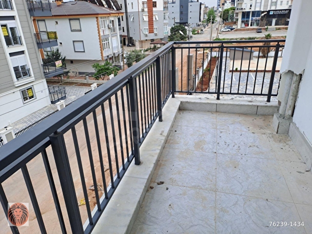 TRAMVAY DİBİNDE KREDİYE UYG1+1 70M2ASANSÖRLÜ SATILIK GENİŞ DAİRE - Görsel 13