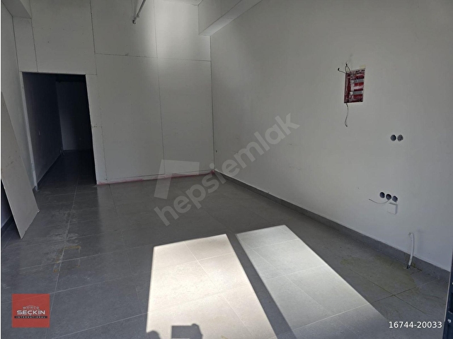 ŞEHİT OSMAN AVCI DA CADDE CEPHE KİRALIK 53 M2 DÜKKAN SEÇKİNDEN - Görsel 3