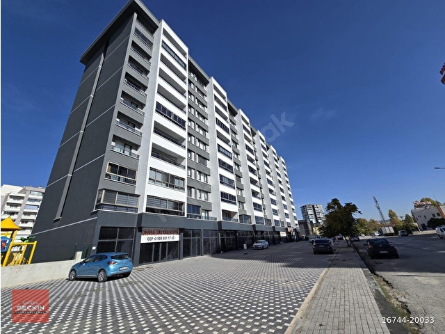 ŞEHİT OSMAN AVCI DA CADDE CEPHE KİRALIK 53 M2 DÜKKAN SEÇKİNDEN