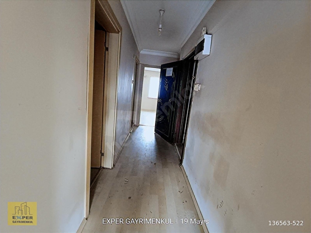 GAZİ CADDESİNDE 1+1 FIRSAT DAİRE - Görsel 8