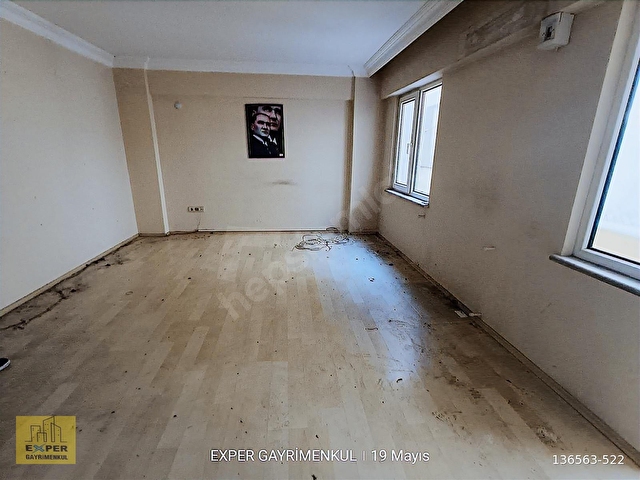 GAZİ CADDESİNDE 1+1 FIRSAT DAİRE - Görsel 21