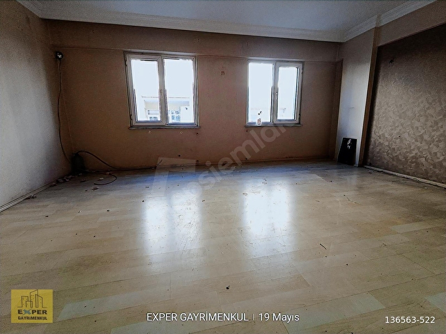 GAZİ CADDESİNDE 1+1 FIRSAT DAİRE - Görsel 6