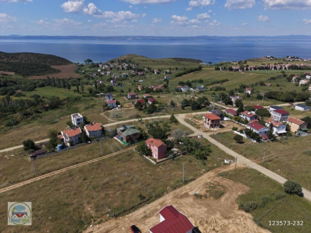 GÜNEYLİ EMLAKTAN SATILIK 300 M2 İNŞAAT İZİNLİ FIRSAT ARSA - Görsel 13