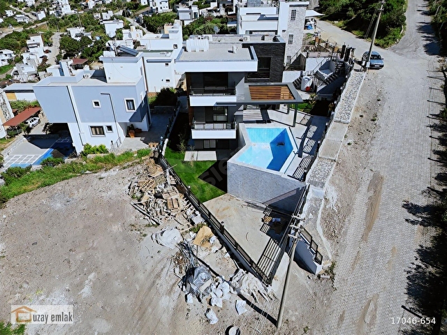 Milas Boğaziçinde Site İçerisinde Satılık Müstakil Villa - Görsel 3