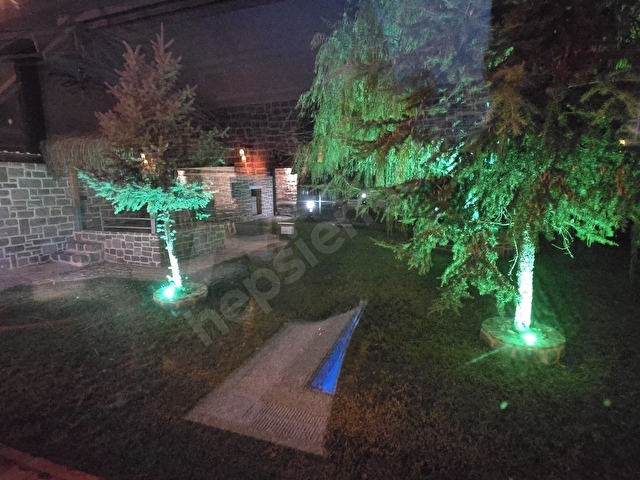 Meramda Yüzme Havuzlu-Geniş Bahçe-Eşyalı Kiralık Muhteşem Villa - Görsel 5