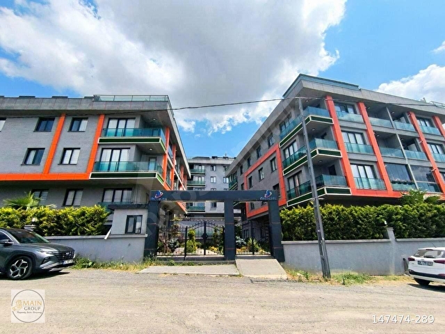 KAVAKLIda HAVUZLU OTOPARKLI KISA KATLI SİTEDE 2+1 DAİRE - Görsel 2