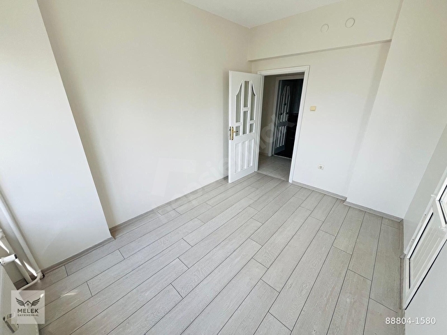 Bayar caddesine paralel sk.ta 3+1 135m2 yüksek arsa paylı - Görsel 21