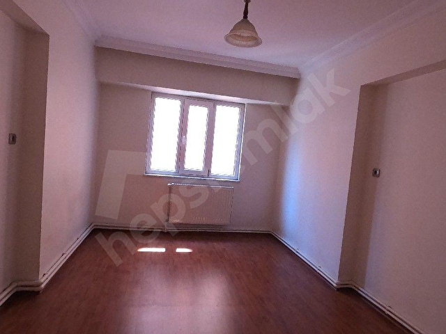 Otoparklı Arakat Asansörlü Masrafsız Geniş 3+1 Daire - Görsel 16