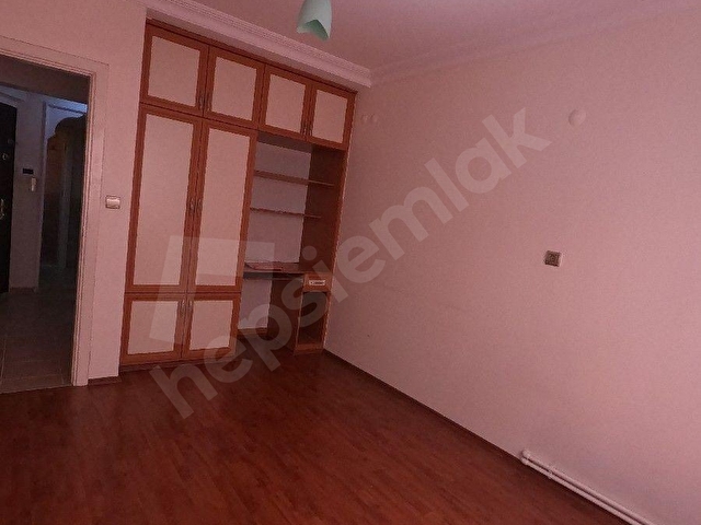 Otoparklı Arakat Asansörlü Masrafsız Geniş 3+1 Daire - Görsel 21