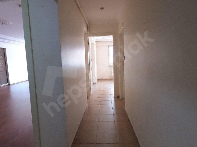 Otoparklı Arakat Asansörlü Masrafsız Geniş 3+1 Daire - Görsel 29
