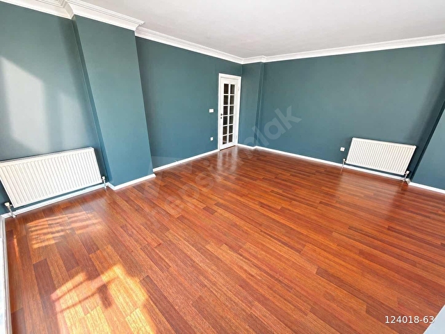 Göktürk Merkez Site İçinde 2+1 Balkonlu Otoparklı Daire - Görsel 18