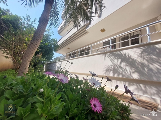 Müstakil Bahçeli Konforunda! 3+1 170 m² Satılık Daire - Görsel 13