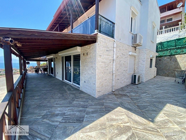 Kuşadasında Müstakil Havuzlu Deniz Manzaralı 5+1 Müstakil Lüks Villa - Görsel 16