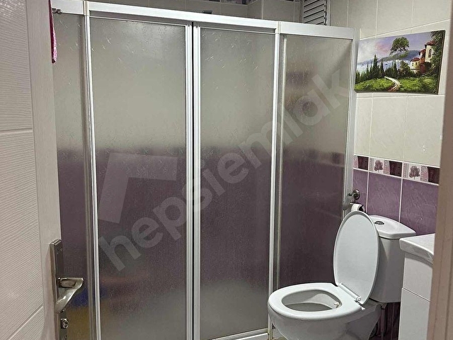 HİSARDAN ULUGAZİ MAHALLESİNDE İÇİ YAPILI BAKIMLI SATILIK DAİRE - Görsel 18