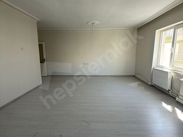 Şehitlik Mahallesinde kiralık 3+1 Daire, 140m², Merkezi Konum - Görsel 11