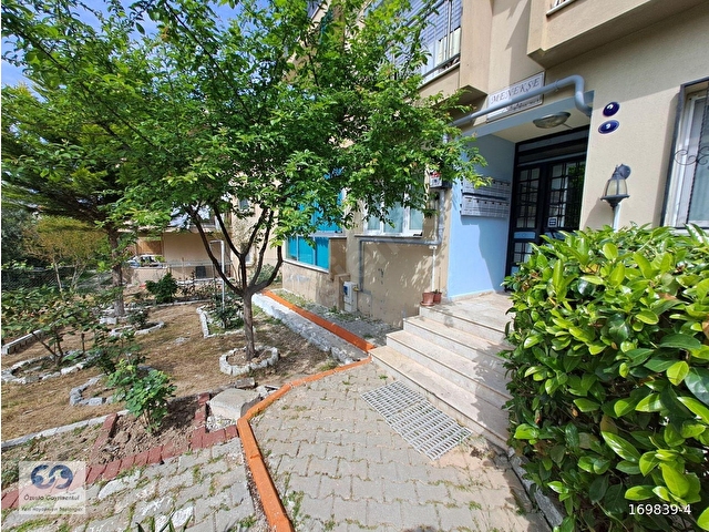 Yenifoçada Butik Site İçinde Takasa Uygun Eşyalı 1+1 Bahçe Katı Daire - Görsel 16