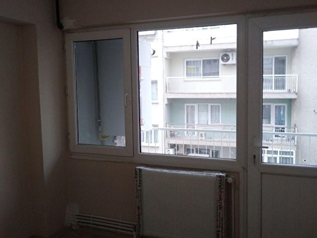 bornova kucukpark kombili arakat 2 1 kiralik daire 39026 1739 hurriyet emlak