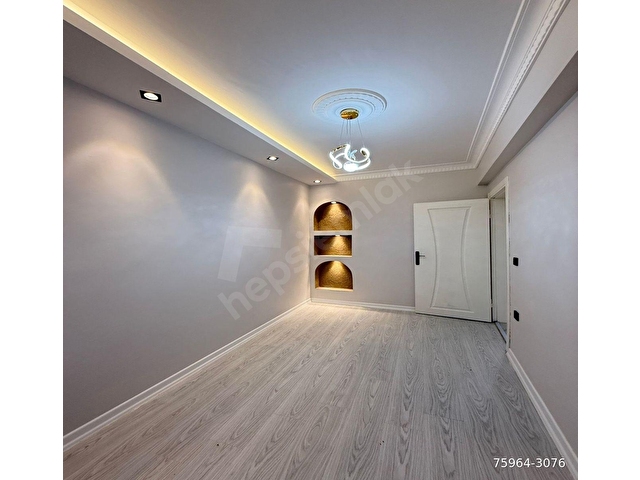 BAHÇEŞEHİR KONUMUNDA SATILIK 2+1 KIŞ BAHÇELİ BAHÇE KATI - Görsel 9