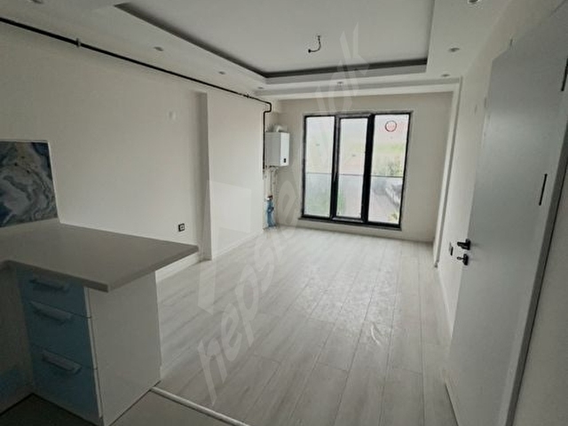Sıfır,oturuma hazır 1+1 kiralık daire - Görsel 3