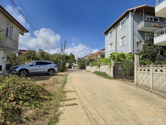 Adaplatinden Kocaali Merkezde 218 m2 arsa %25 3 kat yatırımlık - Görsel 11