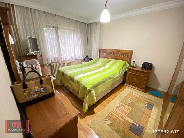 PETEK SİTESİNDE ARA KATTA 3,5+1 SATILIK DAİRE - Görsel 19