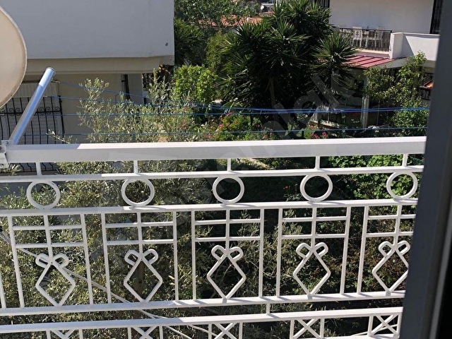 KUŞADASINDA DENİZE YAKIN YERDE SEZON KİRALIK EŞYALI TRİBLEX VİLLA - Görsel 28
