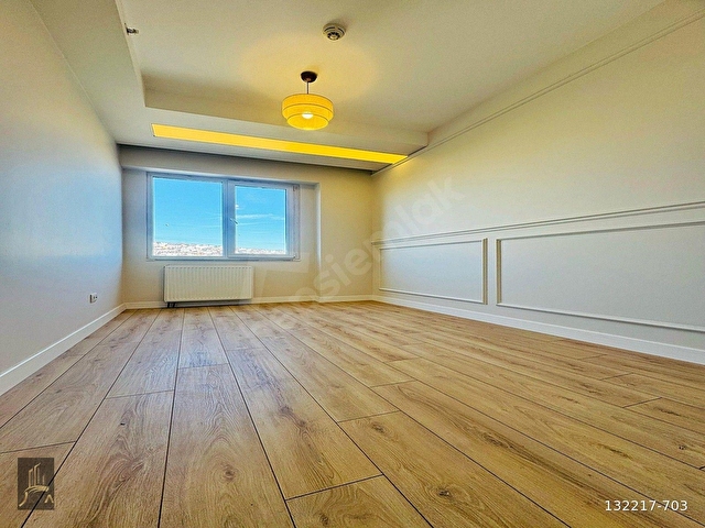 SİTE İÇİNDE GÜVENLİKLİ + HAVUZLU 3+1 GENİŞ 140m² ACİL SATILIK !! - Görsel 5