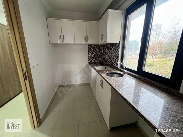 Ümraniye Aşagıdudullu Arakat Otoparklı 2+1 Kiralık Daire - Görsel 15