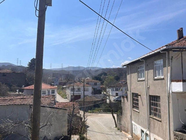 MÜSTAKİL TAPULU LAPSEKİ GÜRECİDE KÖY İÇİ İMARLI 274M2. ARSA - Görsel 24