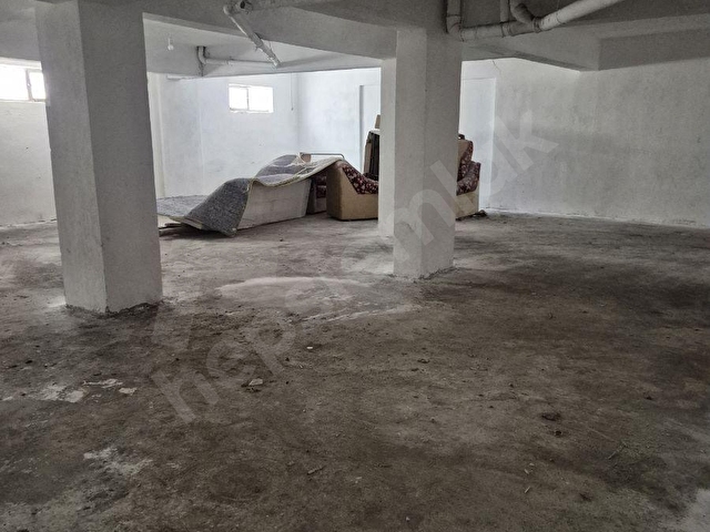 İSTİKLAL CADDESİNE KOMŞU 283 M2 DEPO VE 36 M2 OFİSİ KİRALIKTIR - Görsel 18