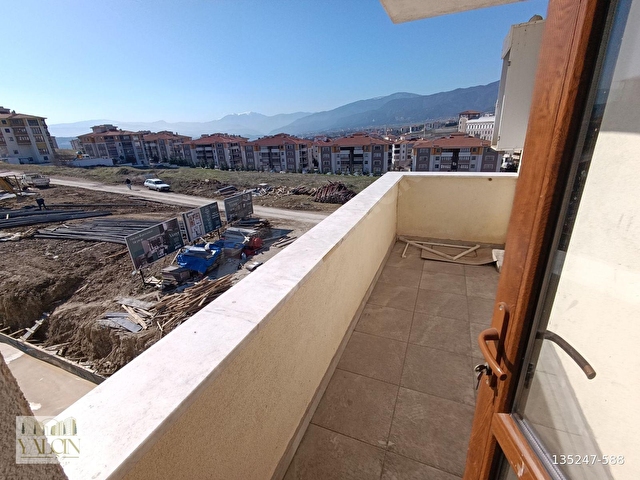 BARIŞ MAHALLESİNDE 3+1 DAİRE -HER TÜRLÜ TAKAS OLUR - - Görsel 10