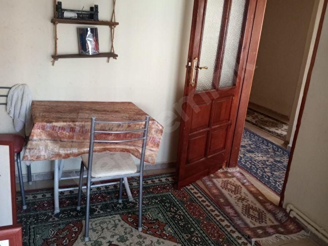 DİNKÇİLER DE SABRİ UĞUR PARKINA YAKIN 1+1 EŞYALI KİRALIK DAİRE - Görsel 17