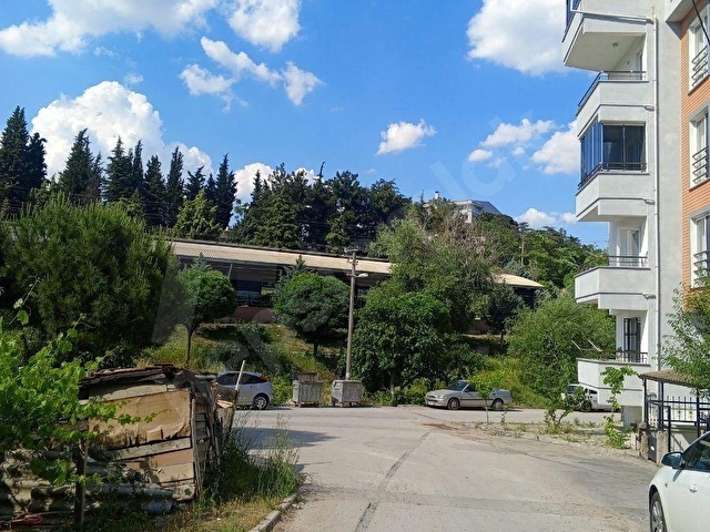 DİNKÇİLER DE SABRİ UĞUR PARKINA YAKIN 1+1 EŞYALI KİRALIK DAİRE - Görsel 3