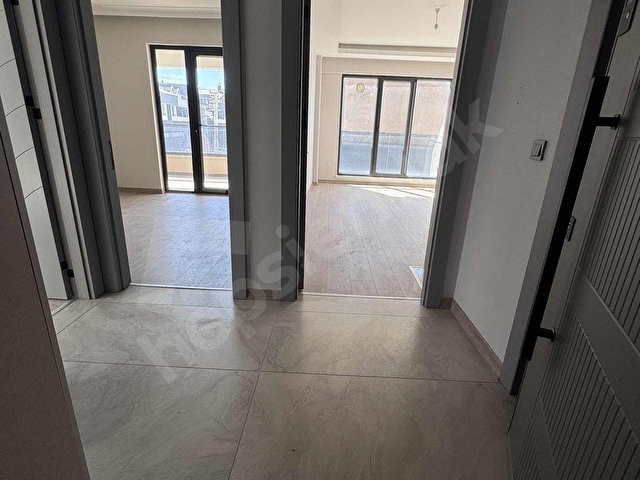 İNCEK TAŞPINAR EMLAKTAN 2+1 KİRALIK LÜX DAİRE - Görsel 2