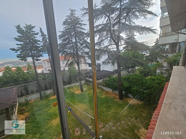 KARARGAHTEPEDE GENİŞ ARSALI MÜSTAKİL VİLLA