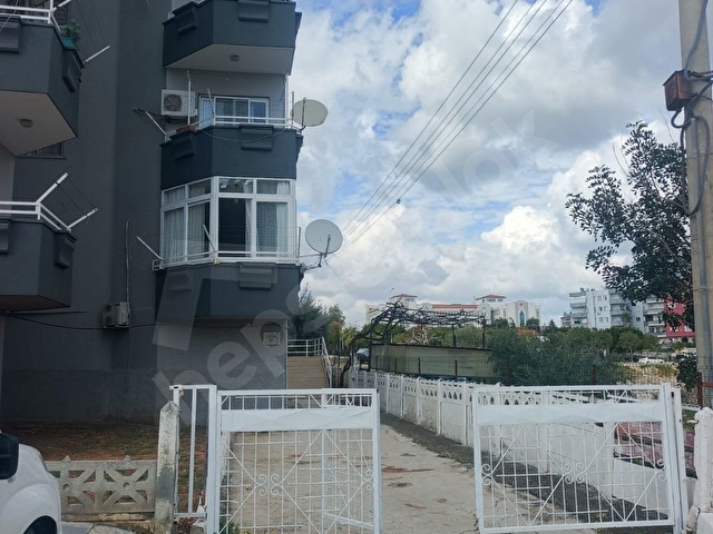 ÇATKAPI EMLAKTAN ŞEHİTLER TEPESİNDE SATILIK DAİRE - Görsel 24