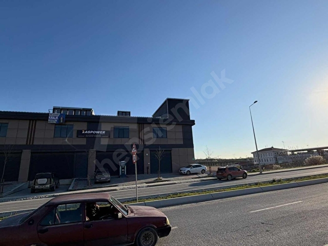 ARNAVUTKÖY TAŞOLUKDA KİRALIK FABRİKA 1300+1300 M2 - Görsel 3