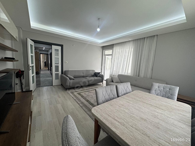 ELİT EMLAKTAN SATILIK 3+1 CADDEYE CEPHE 75NCİ YIL MAHLLESİNDE - Görsel 5