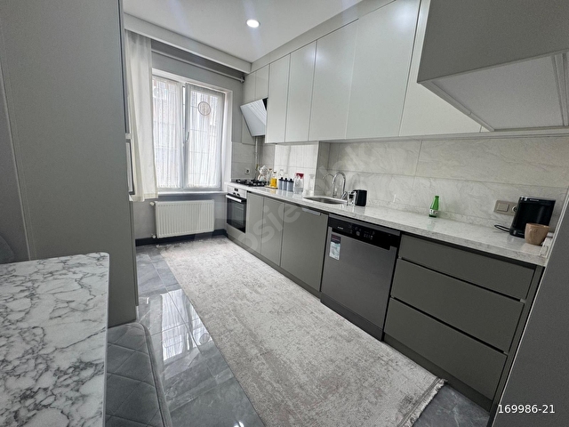 ELİT EMLAKTAN SATILIK 3+1 CADDEYE CEPHE 75NCİ YIL MAHLLESİNDE - Görsel 8