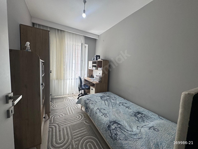 ELİT EMLAKTAN SATILIK 3+1 CADDEYE CEPHE 75NCİ YIL MAHLLESİNDE - Görsel 17