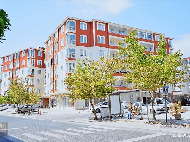 ALİPAŞA MAHALLESİNDE TAŞKENT CADDESİNDE 3+1 SATILIK DAİRE - Görsel 3