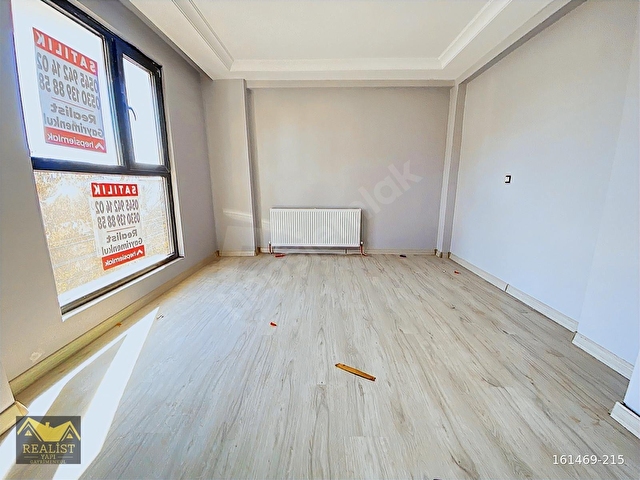 MARMARAY VE E-5 YAKINI CADDE ÜZERİ 2+1 DUBLEKS DAİRE - Görsel 3