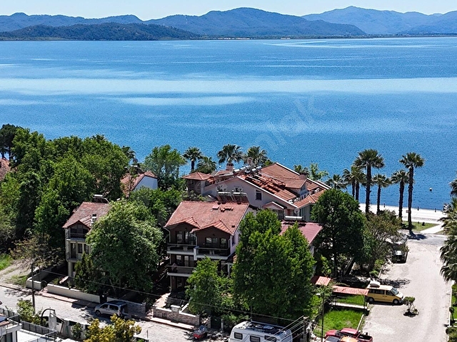 ULUCAMİ MAH. SAHİLE  100M MODERN 4+2 LÜKS TRİBLEKS  KİRALIK  VİLLA