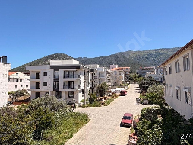 Kuşadası Güzelçamlı’da Denize 900m Oturuma Hazır Satılık 2+1 Daire - Görsel 2