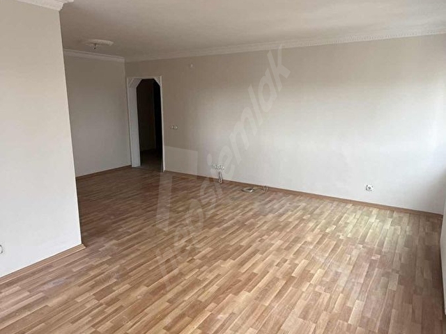 TERCÜMAN SİTESİNDE KİRALIK 3+1 DAİRE - Görsel 4