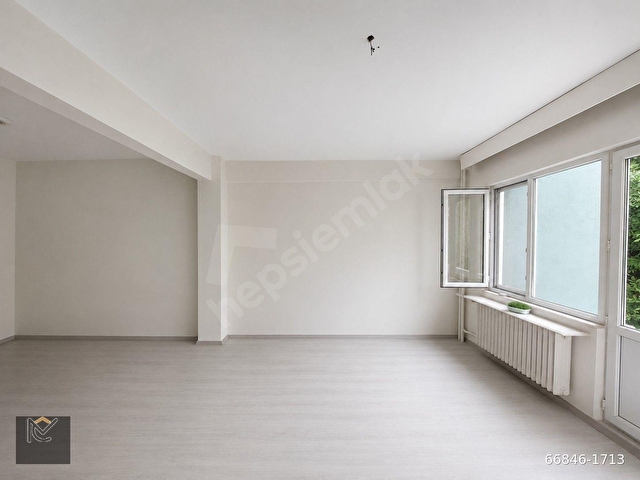 TEŞVİKİYEDE HARİKA LOKASYONDA BALKONLU YEŞİLLİKLER İÇİNDE DAİRE - Görsel 7