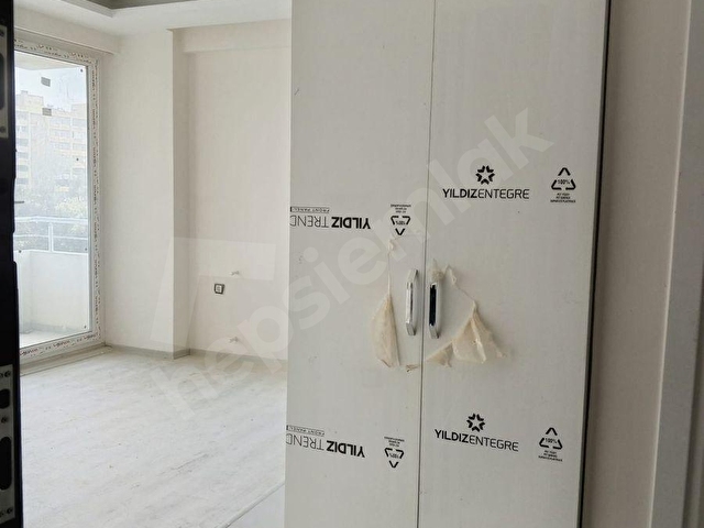 SARIÇAM OSMANGAZİ MAH.2053 BULVAR ÜZERİ 1+1 SİTE İÇİNDE DAİRE - Görsel 8