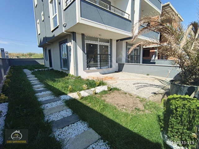 Saka gayrimenkulden 4+1 iskanlı deniz manzaralı sıfır villa - Görsel 3