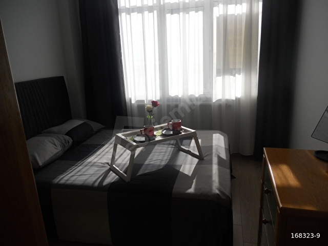 HALK EMLAKTAN ZEYNEP KAMİLDE FULL EŞYALI KİRALIK DAİRE - Görsel 13